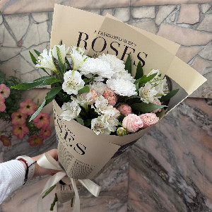 Warm Light Bouquet with Alstroemerias with delivery Murmansk