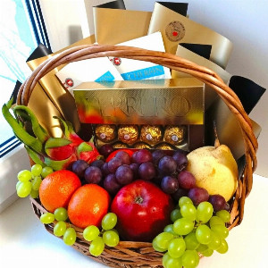 Fruit Fantasy Basket with Candies with delivery Tyumen