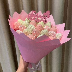 Chocolate Covered Strawberries "Strawberry Fairytale" with delivery Tyumen