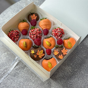 Autumn Leaf Chocolate Strawberries with delivery Perm