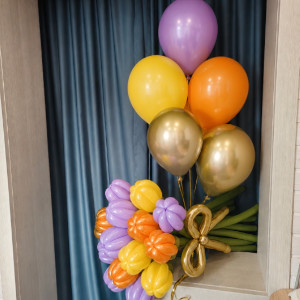 Airy Tulips Balloon Bouquet with delivery Chelyabinsk