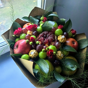 Trepidation Fruit Bouquet with delivery Chelyabinsk