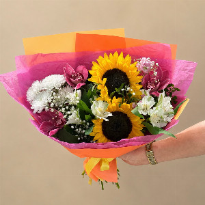 Bouquet "Sunny Haze" with Sunflowers with delivery Moscow