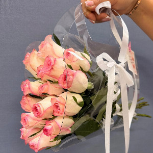 Endless Story Bouquet with 15 Pink Roses with delivery Kursk