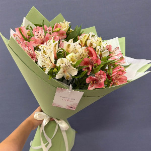 White Morning Bouquet with White and Pink Alstroemeria with delivery Kursk