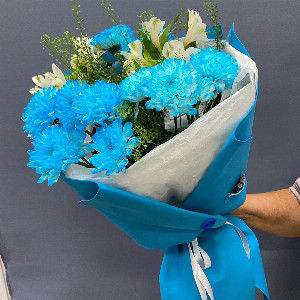 School Accent Bouquet with Chrysanthemums with delivery Kursk