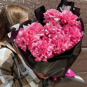 Country Blues Bouquet with Roses with delivery Belgorod