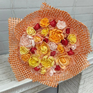 Marshmallow "Strawberry Roses" with delivery Tyumen