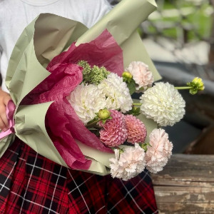 Pink Dawn Bouquet with Dahlias and Dianthus with delivery Simferopol