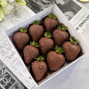"Chocolate Dream" Chocolate Strawberries with delivery Saint Petersburg