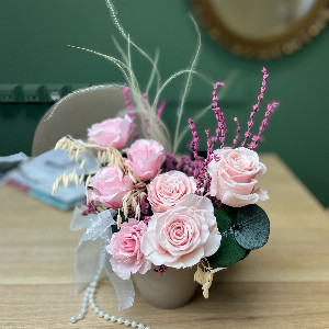 "Lavender Hour" Arrangement with Roses with delivery Nizhniy-Novgorod
