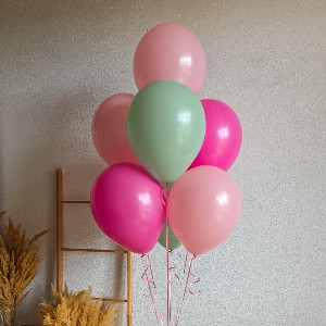 Balloon Fountain "Raspberry Matcha" with delivery Omsk