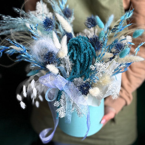 Dried Flower Arrangement "Aquamarine" with delivery Perm