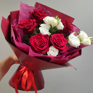 "Velvet Style" Bouquet with delivery Pskov