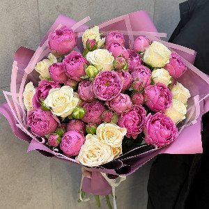 Rose Bouquet "A Shade of Happiness" with delivery Belgorod