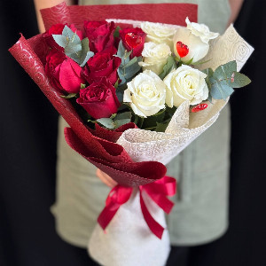 Rose Bouquet "Two Voices of Love" with delivery Perm