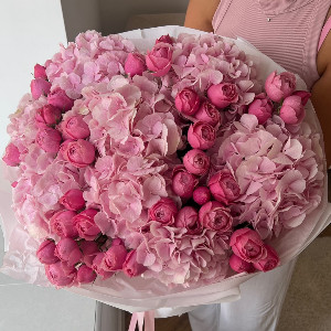 Bouquet "Pink Ocean" with delivery Kaluga