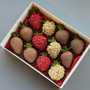 Chocolate Strawberries "Autumn Study" with delivery Lipetsk