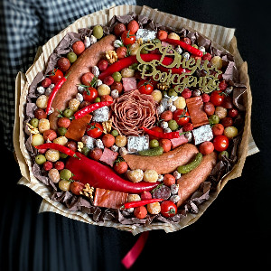 "Generous Circle" Edible Bouquet with delivery Saint Petersburg