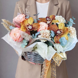 "Honey Evening" Arrangement with delivery Moscow