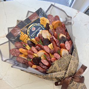 Съедобный букет "Галерея вкусов" с доставкой в Севастополе