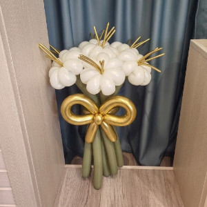 "Golden Daisies" Balloon Bouquet with delivery Chelyabinsk