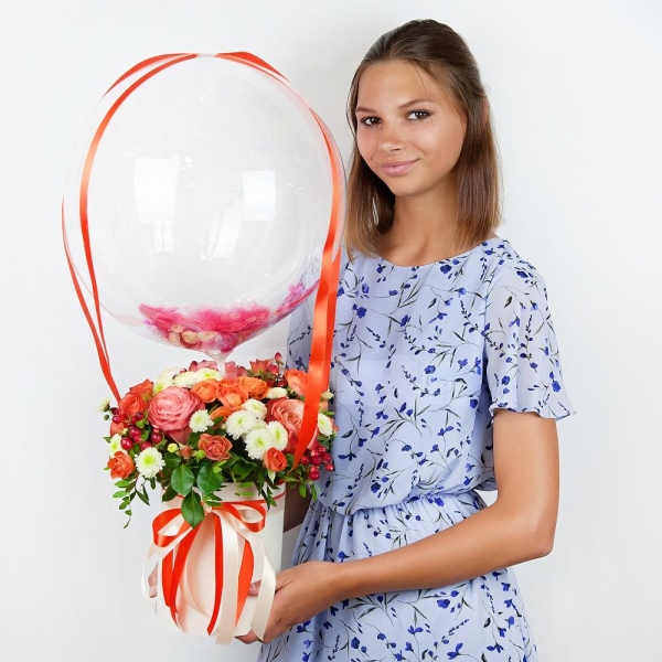 Spray rose: yellow, orange 50 cm - 8, Baltica White Spray Chrysanthemum - 5, Peony rose Kahala 50 cm - 5, Round flower box small , Oasis, Film, Pistachio, Ruscus, Hypericum, Ribbon, Transparent balloon Bubble with filling