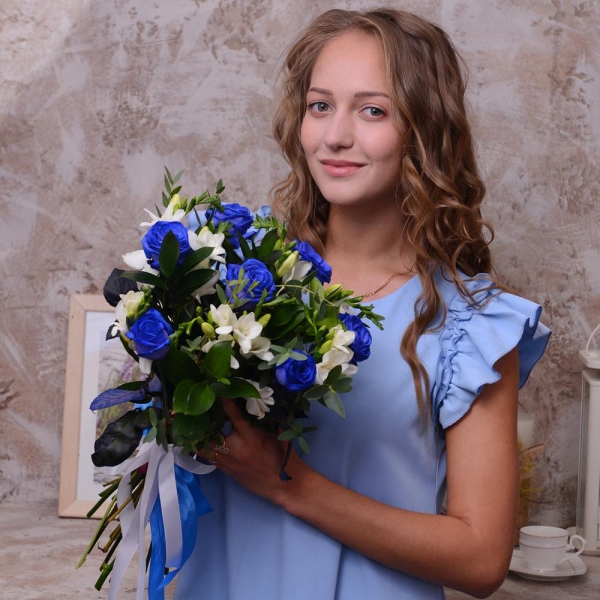 Rose blue - 9, Freesia - 12, Ruscus, Eucalyptus parvifolia (1 pc.), Ribbon