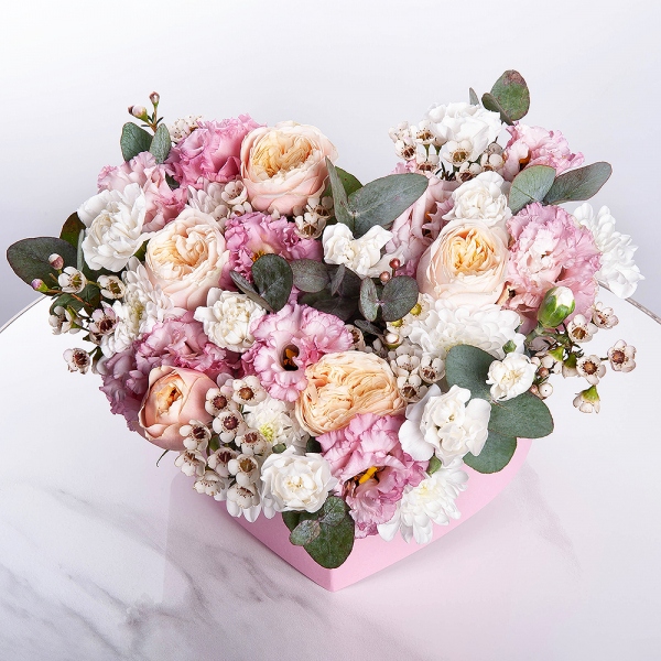Spray rose: white, cream, light pink 50 cm - 2, Pink Lisianthus (Eustoma) - 3, Baltica White Spray Chrysanthemum - 1, White spray carnation - 5, Heart‑shaped box for arrangements, Oasis, Waxflower (1 pc.), Eucalyptus