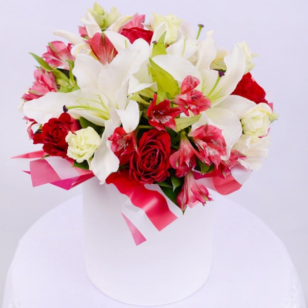 Lilies - 3, Rose 40 cm - 6, Alstromeria Red, Bright Pink - 4, lisianthus - 4, Eucalyptus Cinerea, Round flower box small , Oasis, Film, Ruscus