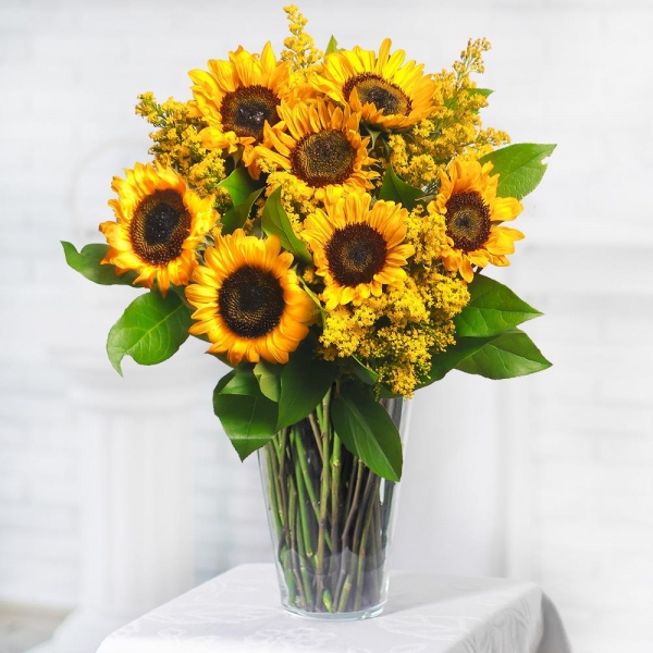 Sunflower - 15, Solidago (1 pc.), Salal, Ribbon