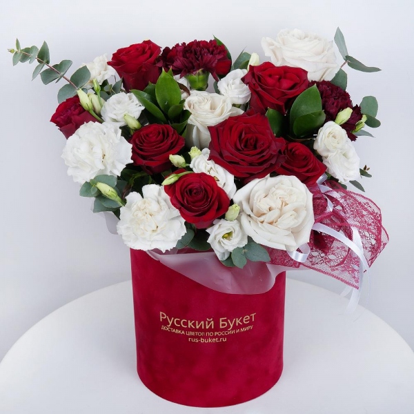 Carnation red - 3, Red rose 50 cm - 9, White rose 50 cm - 4, lisianthus - 2, Carnation white, cream - 4, Round flower box small , Oasis, Eucalyptus Cinerea, Ruscus, Ribbon