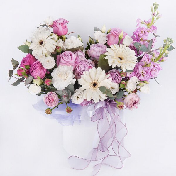 Gerbera white - 4, Pink Matthiola - 2, Spray peony rose Lavander, 50 cm - 4, Pink rose 50 cm - 5, Carnation white, cream - 5, lisianthus - 2, Round flower box small , Oasis, Wrapping Paper, Eucalyptus