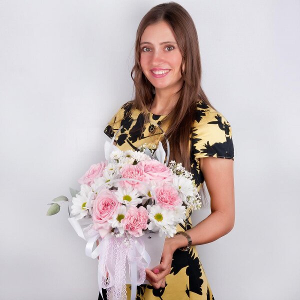 Peony style roses - 3, Pink carnation - 5, Bacardi White Spray Chrysanthemum - 4, Gypsophila - 1, Flower bag, Eucalyptus Cinerea, Oasis, Ribbon