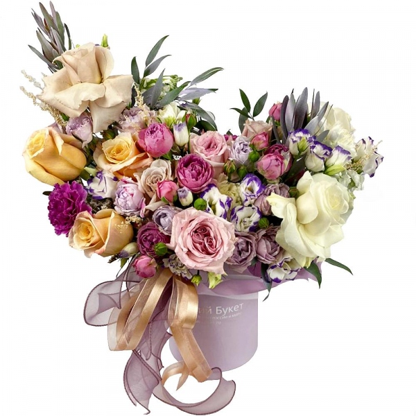 Rose Cream 50 cm - 6, White rose 50 cm - 5, Pink carnation - 4, White Matthiola - 3, Peony rose pink 'OHara' - 2, Spray peony rose Lavander, 50 cm - 2, Purple Lisianthus (Eustoma) - 2, Spray peony rose Misty Bubbles, 50 cm - 2, Carnation white, cream - 3, Round flower box small , Oasis, Ruscus italian, Leukodendron, Ribbon