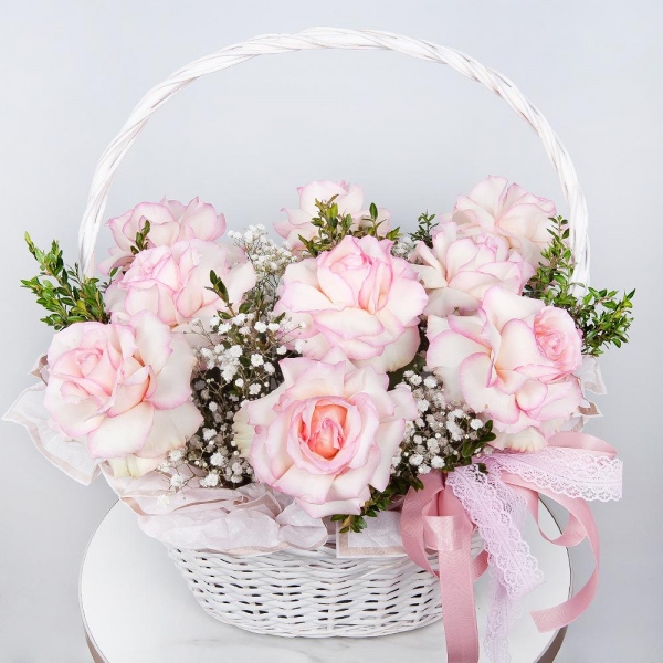 Rose Esperance - 15, Gypsophila - 3, Medium Basket, Pistachio, Oasis, Wrapping Paper