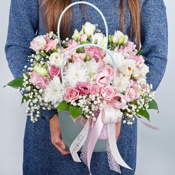 Gypsophila - 1, Baltica White Spray Chrysanthemum - 3, Bright pink spray rose mix, 50 cm - 2, Pink Lisianthus (Eustoma) - 2, Pink spray carnation - 3, Flower bag, Oasis, Ruscus, Ribbon