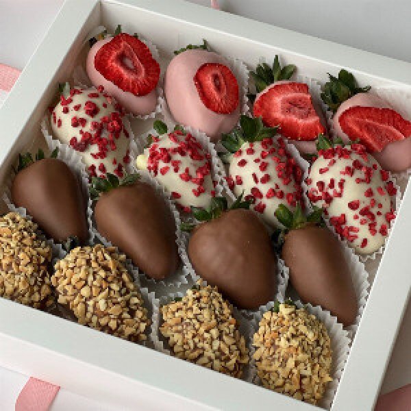 Chocolate-Covered Strawberries "Perfect Taste"