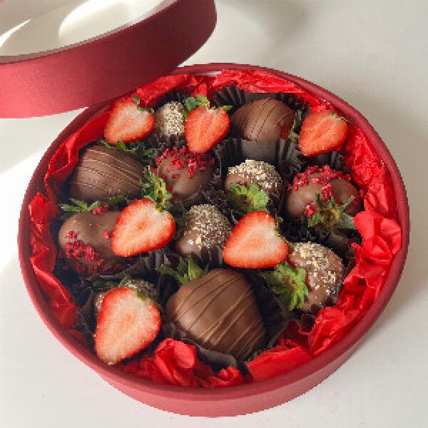 Chocolate Fancy Strawberry