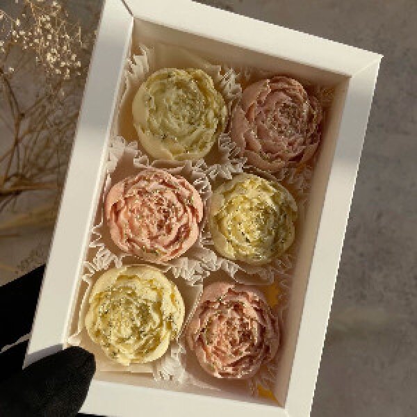 Peony Garden Chocolate