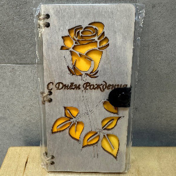 Открытка "Деревянная роза"