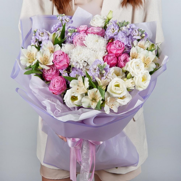 Matthiola Lilac - 3, Baltica White Spray Chrysanthemum - 1, Peony sprayrose - 4, Alstromeria white, soft pink - 9, lisianthus - 2, Wrapping Paper