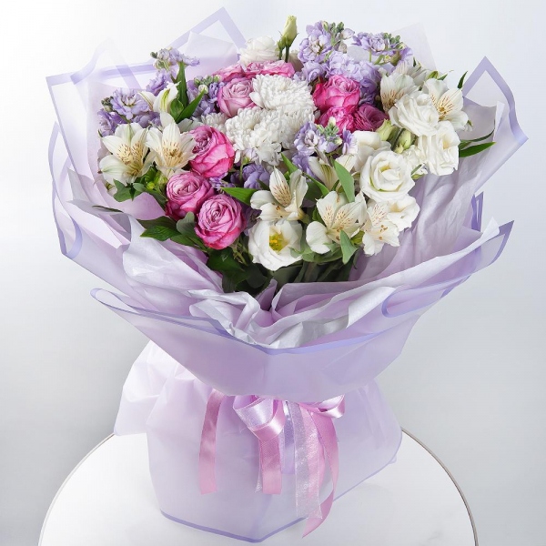 Matthiola Lilac - 3, Baltica White Spray Chrysanthemum - 1, Peony sprayrose - 4, Alstromeria white, soft pink - 9, lisianthus - 2, Wrapping Paper