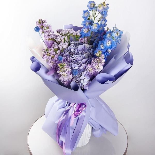 Blue/purple hydrangea - 1, Matthiola Lilac - 11, Blue Delphinium, Dried flowers in assortment, Craspedia, Blue Statice, Wrapping Paper