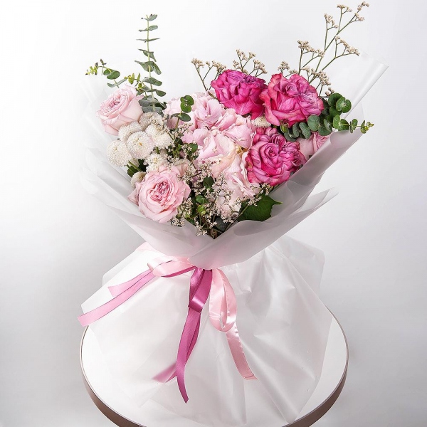 Peony rose pink 'OHara' - 2, Pink Hydrangea - 1, Newton White Spray Chrysanthemum - 8, Pink rose Country Blues 50 cm - 3, Eucalyptus, Limonium (1 pc.), Wrapping Paper, Wrapping Paper