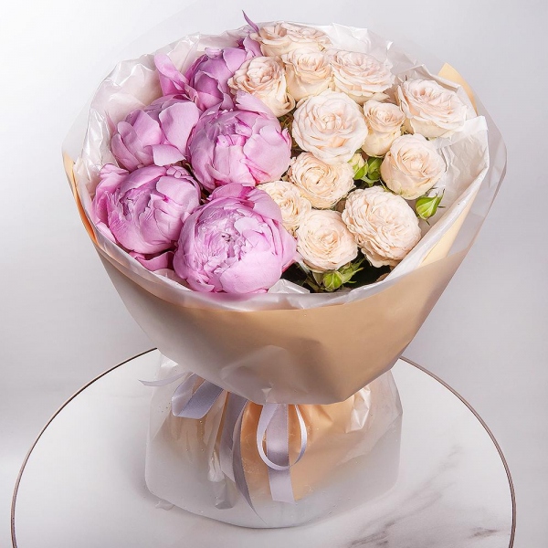 Peony pink - 5, Peony sprayrose - 8, Wrapping Paper