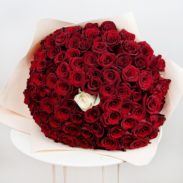 Red rose 50 cm - 130, White rose 50 cm - 1, Wrapping Paper