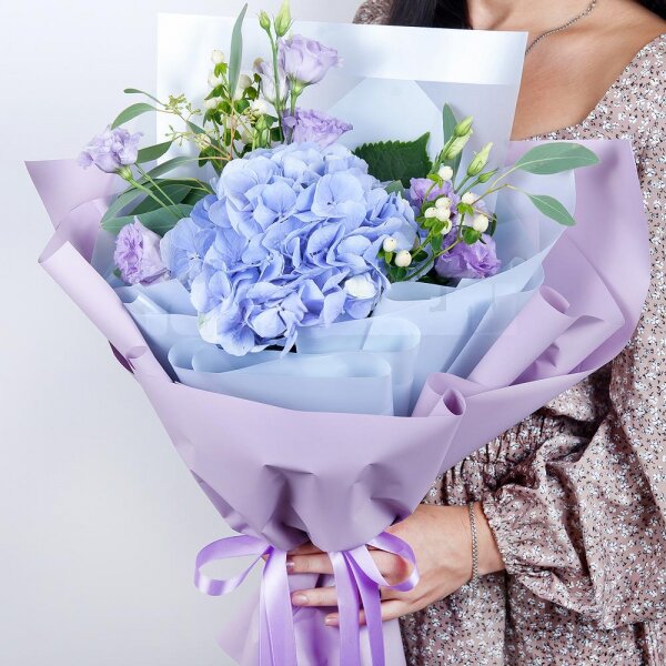 Blue/purple hydrangea - 3, Purple Lisianthus (Eustoma) - 4, Hypericum, Eucalyptus populus (1 pc.), Wrapping Paper