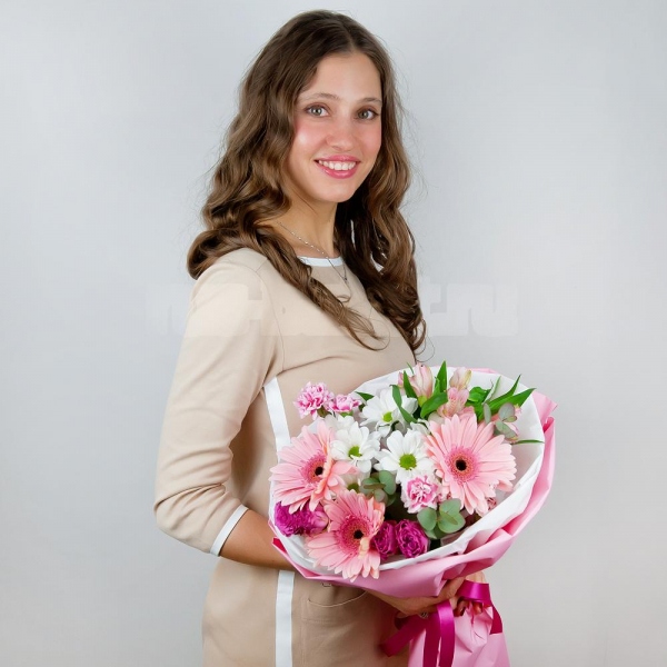 Bacardi White Spray Chrysanthemum - 2, Bright pink spray rose mix, 50 cm - 3, Alstromeria white, soft pink - 3, Gerbera pink - 5, Eucalyptus Cinerea, Wrapping Paper