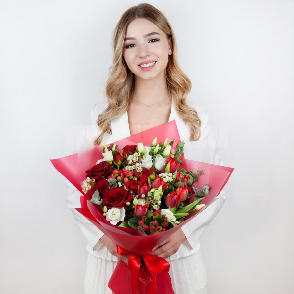 Red rose 50 cm - 5, lisianthus - 4, Spray rose: red 50 cm - 3, Red tulip - 10, Waxflower (1 pc.), Hypericum, Eucalyptus Cinerea, Wrapping Paper